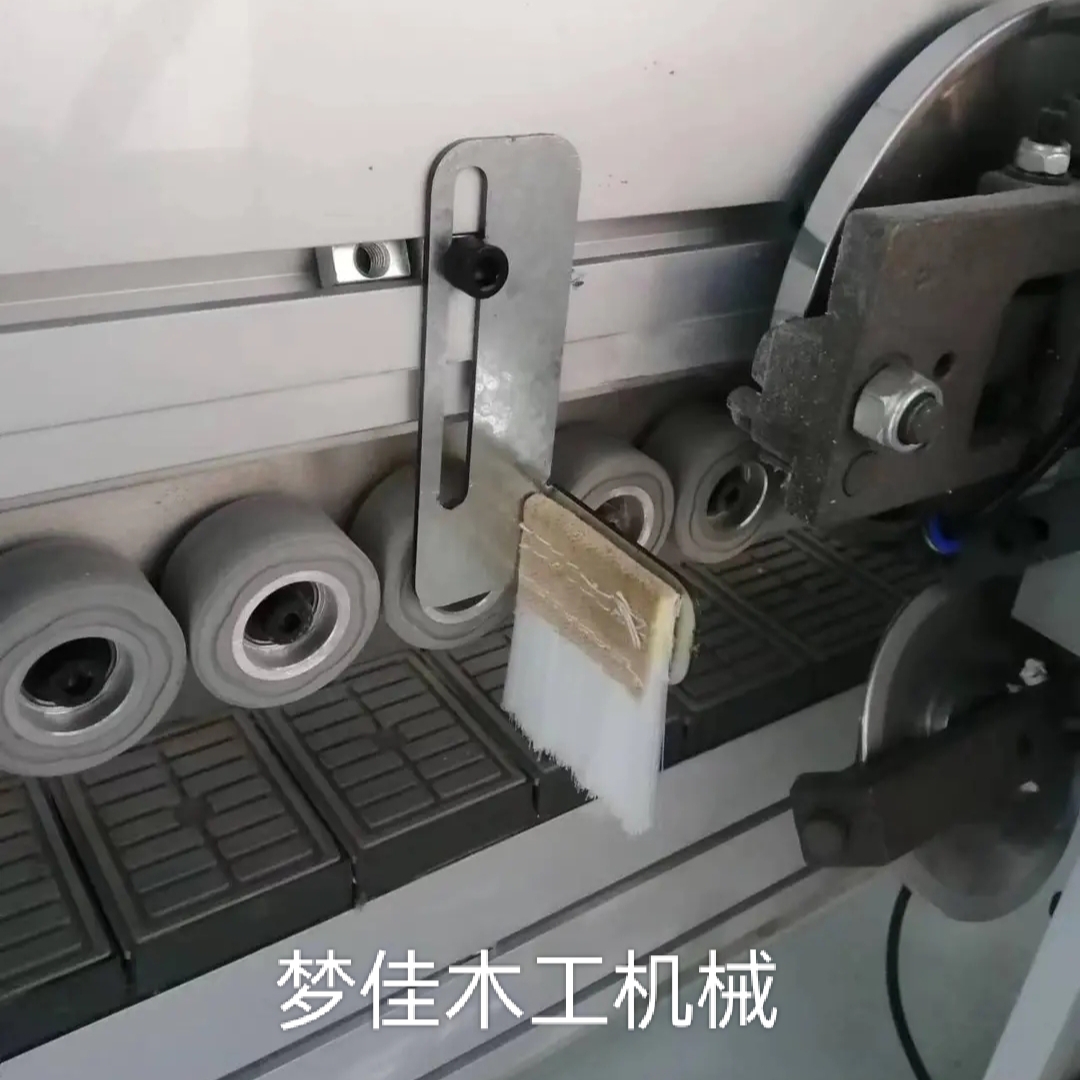 封边机专用板材毛刷防尘跳刀坑点免打孔安装防尘毛刷封边机配件