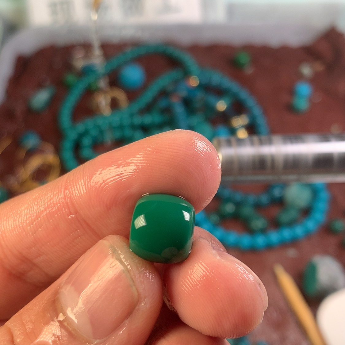 【闪购商品】琉璃颈饰陈****纹