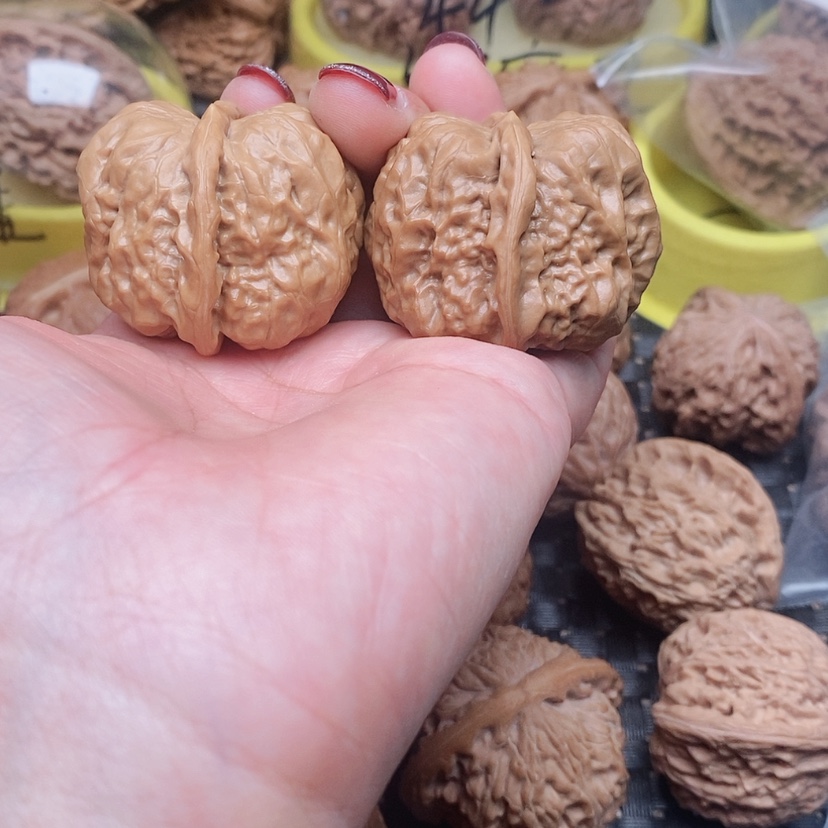 【闪购商品】桃核吊坠熙****品