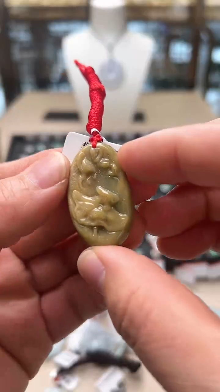 【闪购商品】翡翠颈饰未镶嵌吊坠