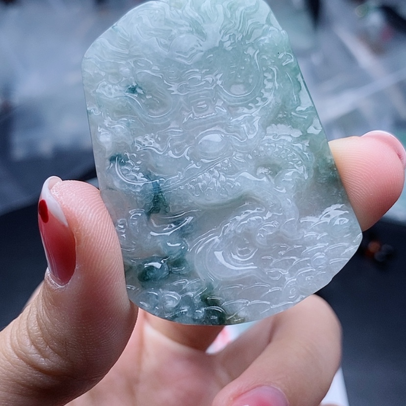 【闪购商品】翡翠颈饰未镶嵌