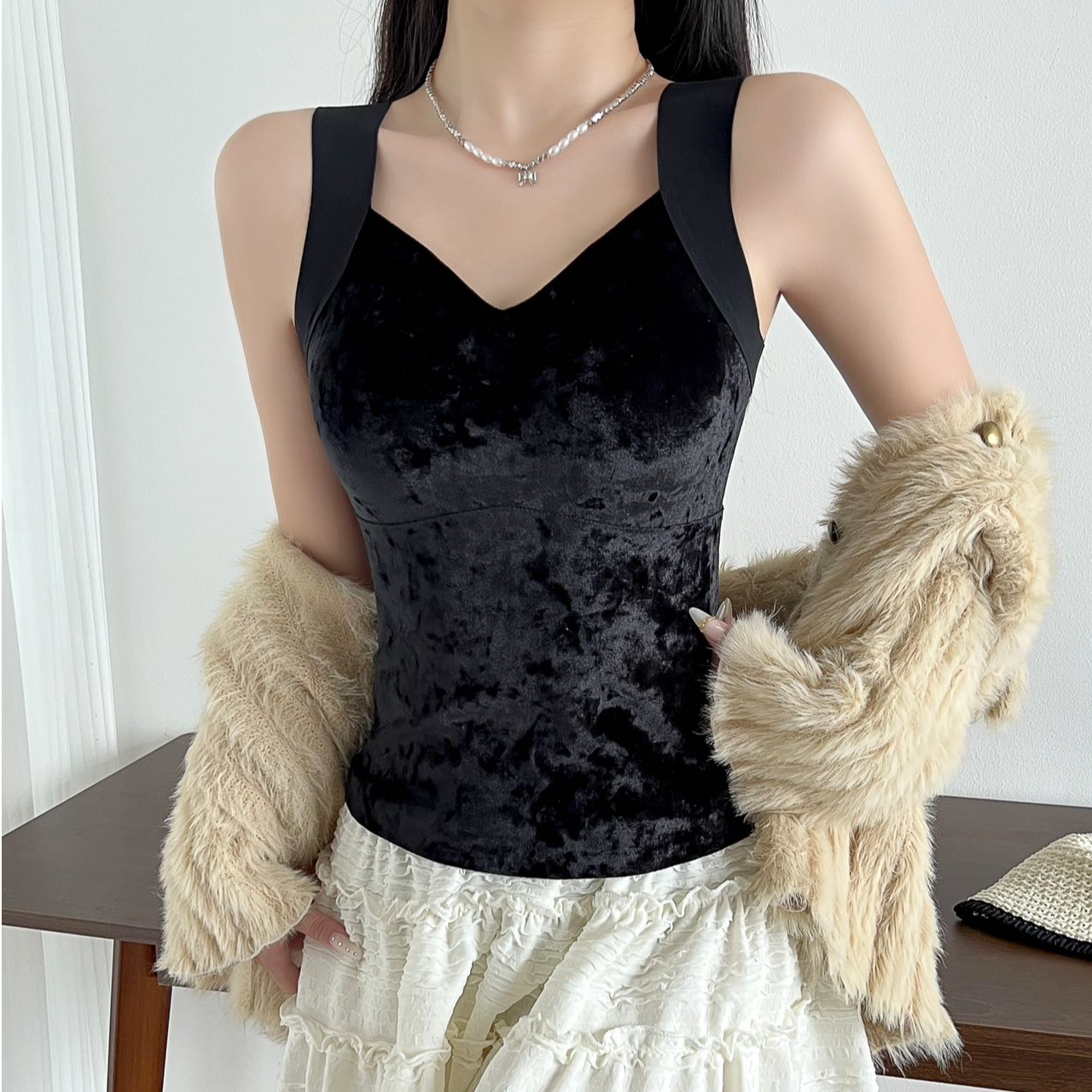 新款保暖背心女无袖外穿内搭固定杯胸垫显瘦修身百搭打底美背内衣