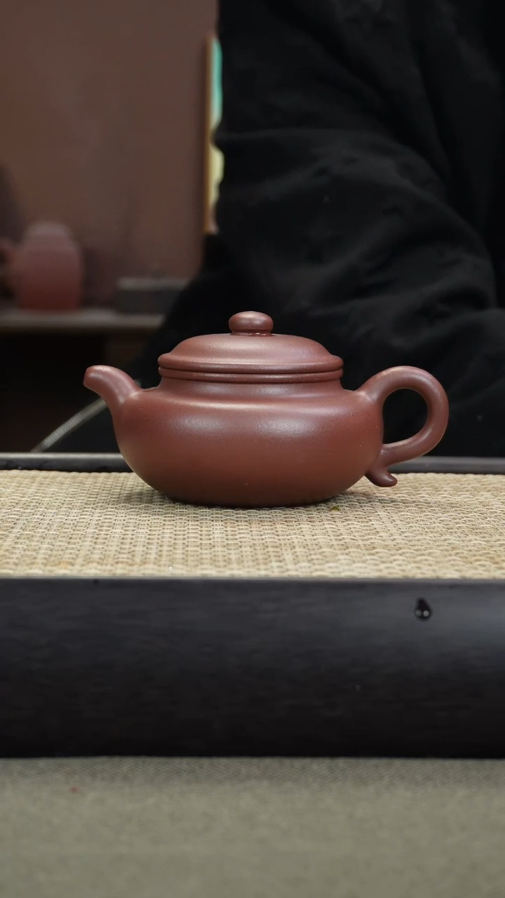 【闪购商品】紫砂茶壶仿古 210CC