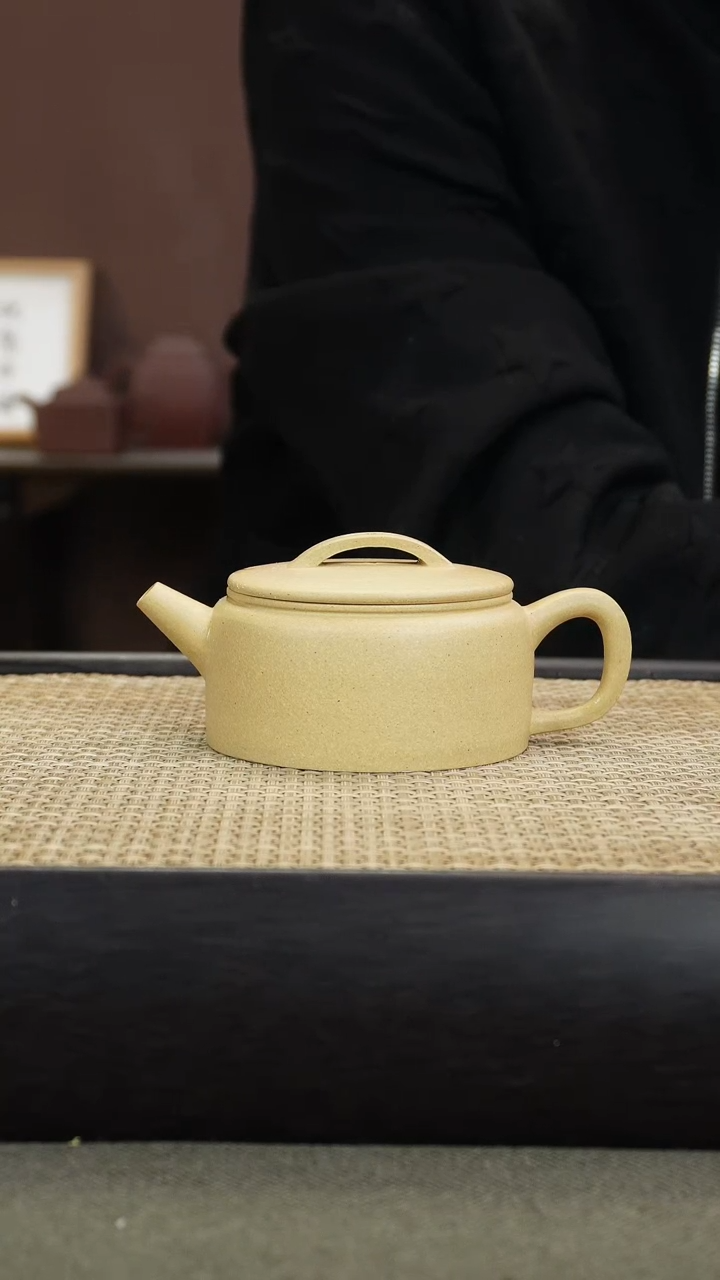 【闪购商品】紫砂茶壶汉瓦 140CC