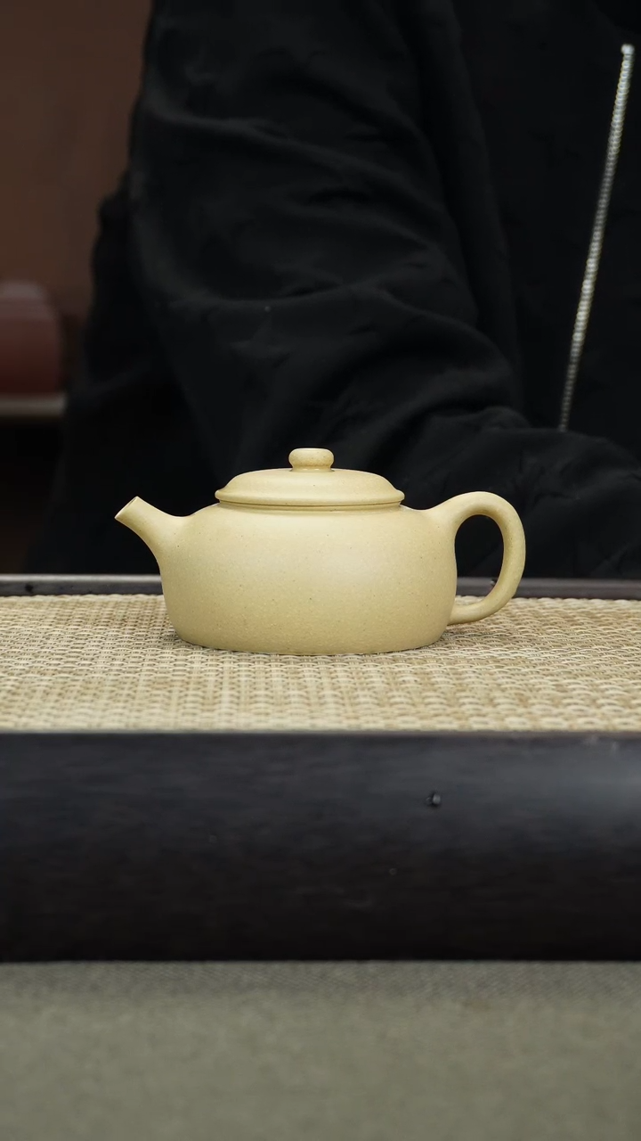 【闪购商品】紫砂茶壶大彬扁圆 135CC