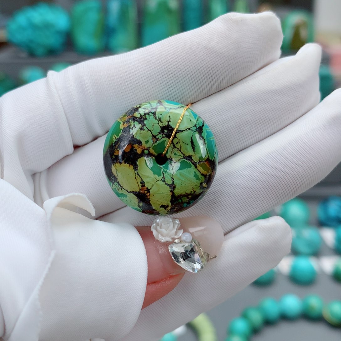 绿松石绿松石未镶嵌