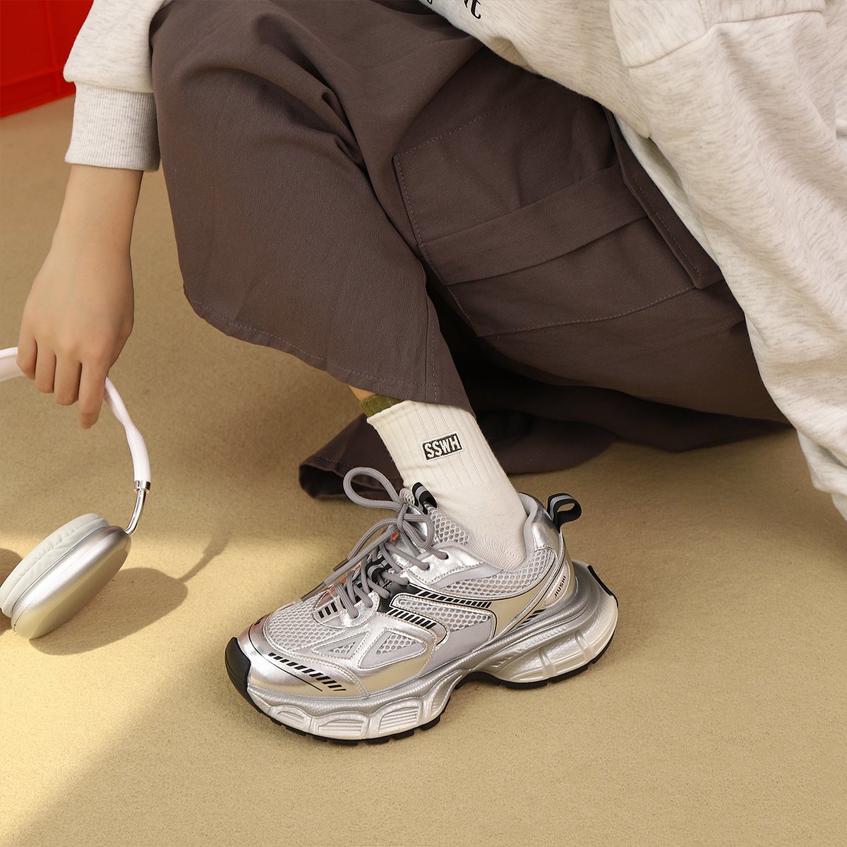 (清仓05）休闲圆头运动鞋女鞋夏季新款英伦风轻便百搭厚底老爹鞋