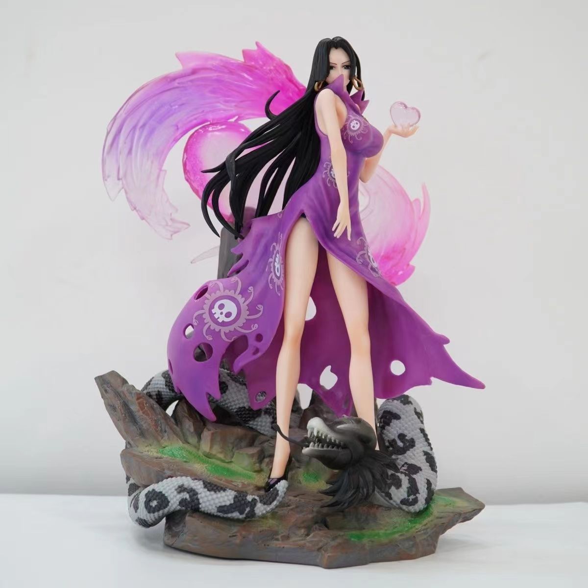【现货秒发】海贼王GK蛇姬幻影女帝手办汉库克女帝38cm可发光雕像