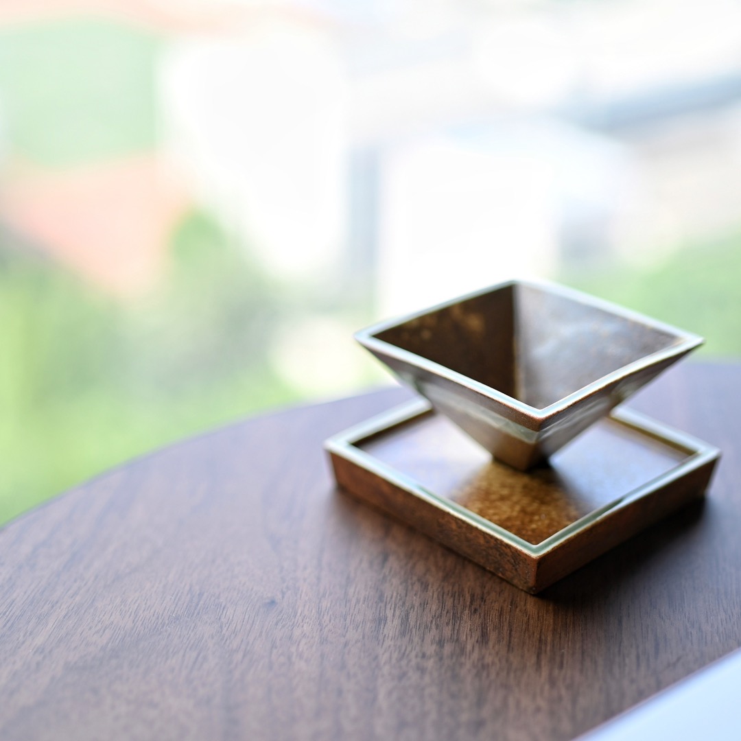 壶尔摩斯 《顶端》草木灰釉纯手工 主人杯家用 梅子青陶瓷色釉 全手