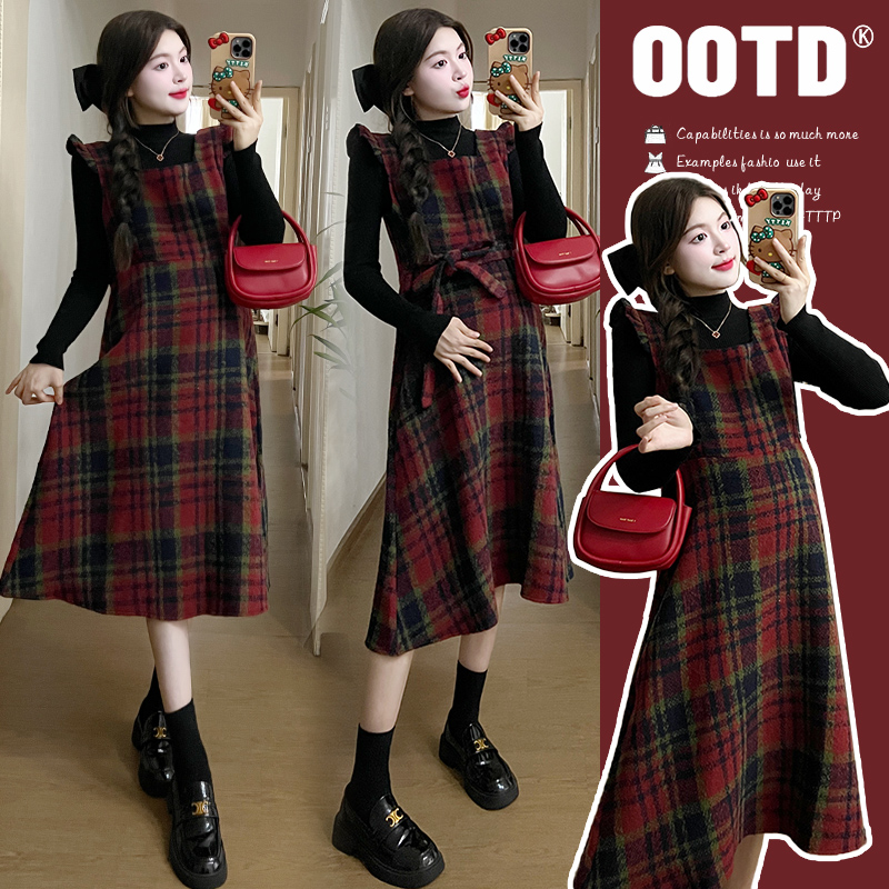 【小清家】秋冬孕妇韩版新款复古格子显瘦时尚中长款背带裙孕妇套装