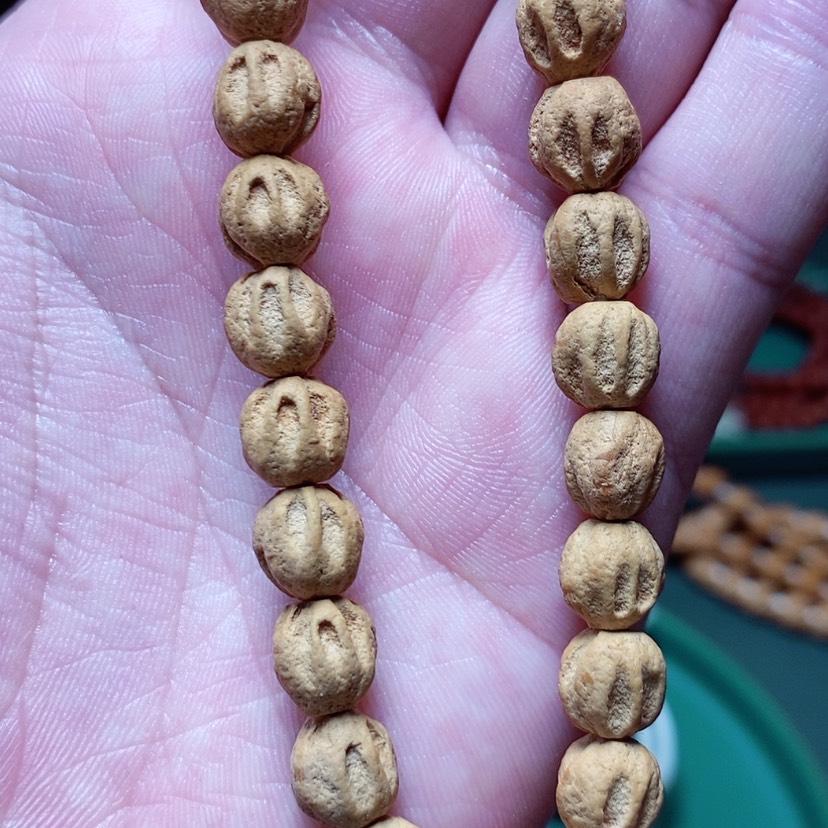 【闪购商品】柏香籽/百香籽吊坠258.8