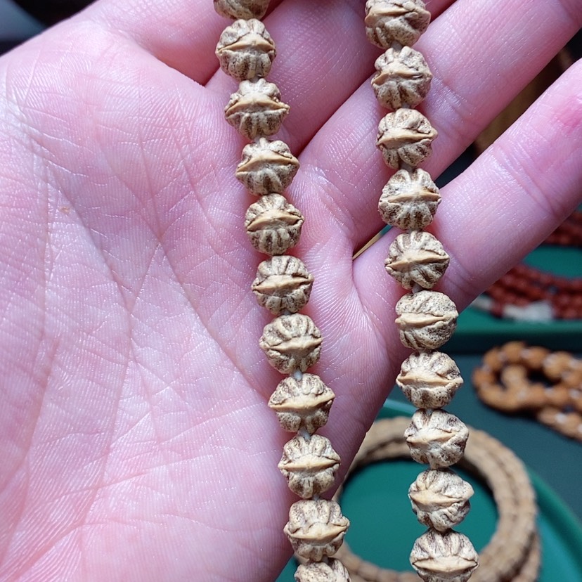 【闪购商品】柏香籽/百香籽吊坠239.8