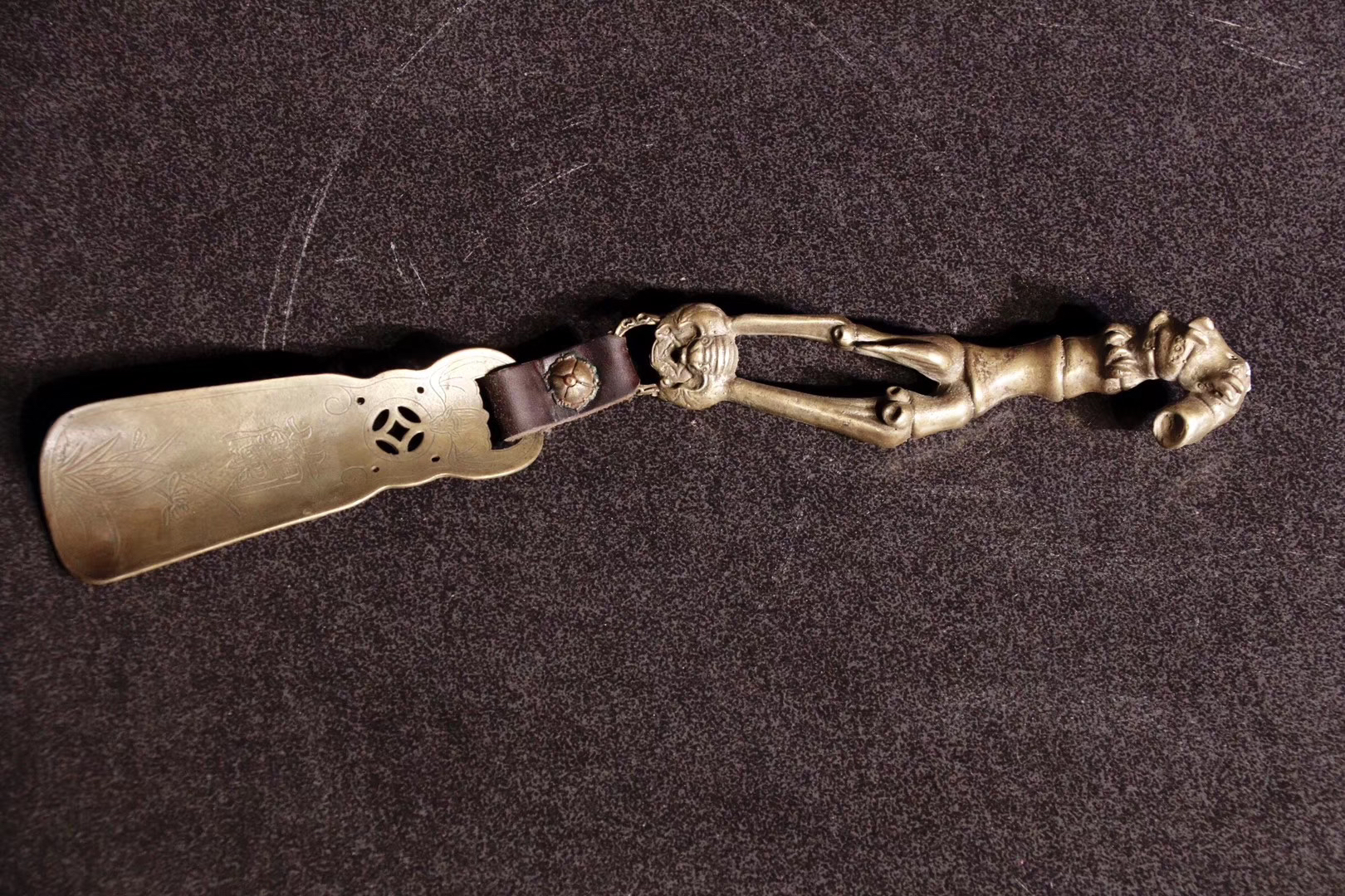 军统鞋提 铜 尺寸长31宽5造型别致精美 竹节手柄 