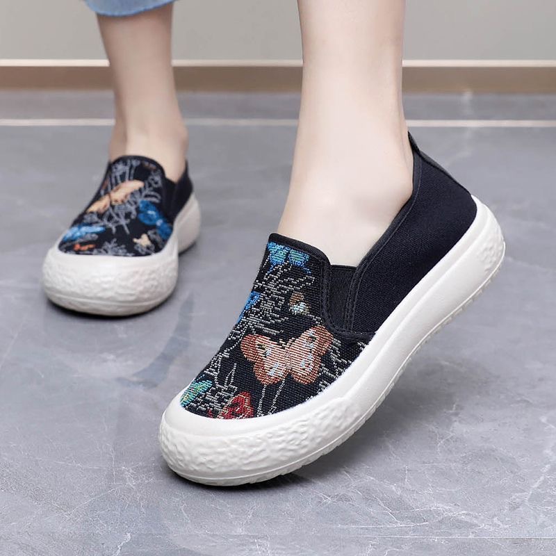 老北京布鞋软底休闲单鞋夏季新款2024散步工作鞋舞蹈帆布鞋低帮鞋