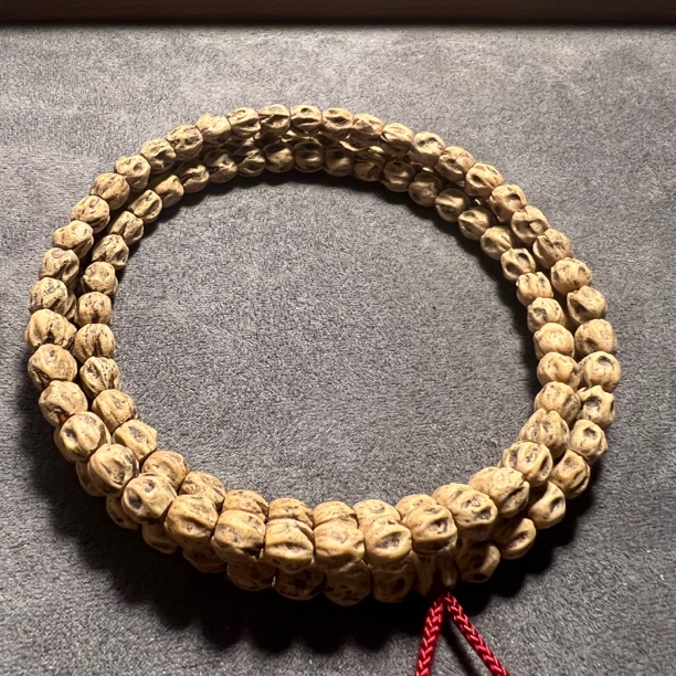 热振红牙红油皮微磨鬼坑柏香百香籽108脖挂