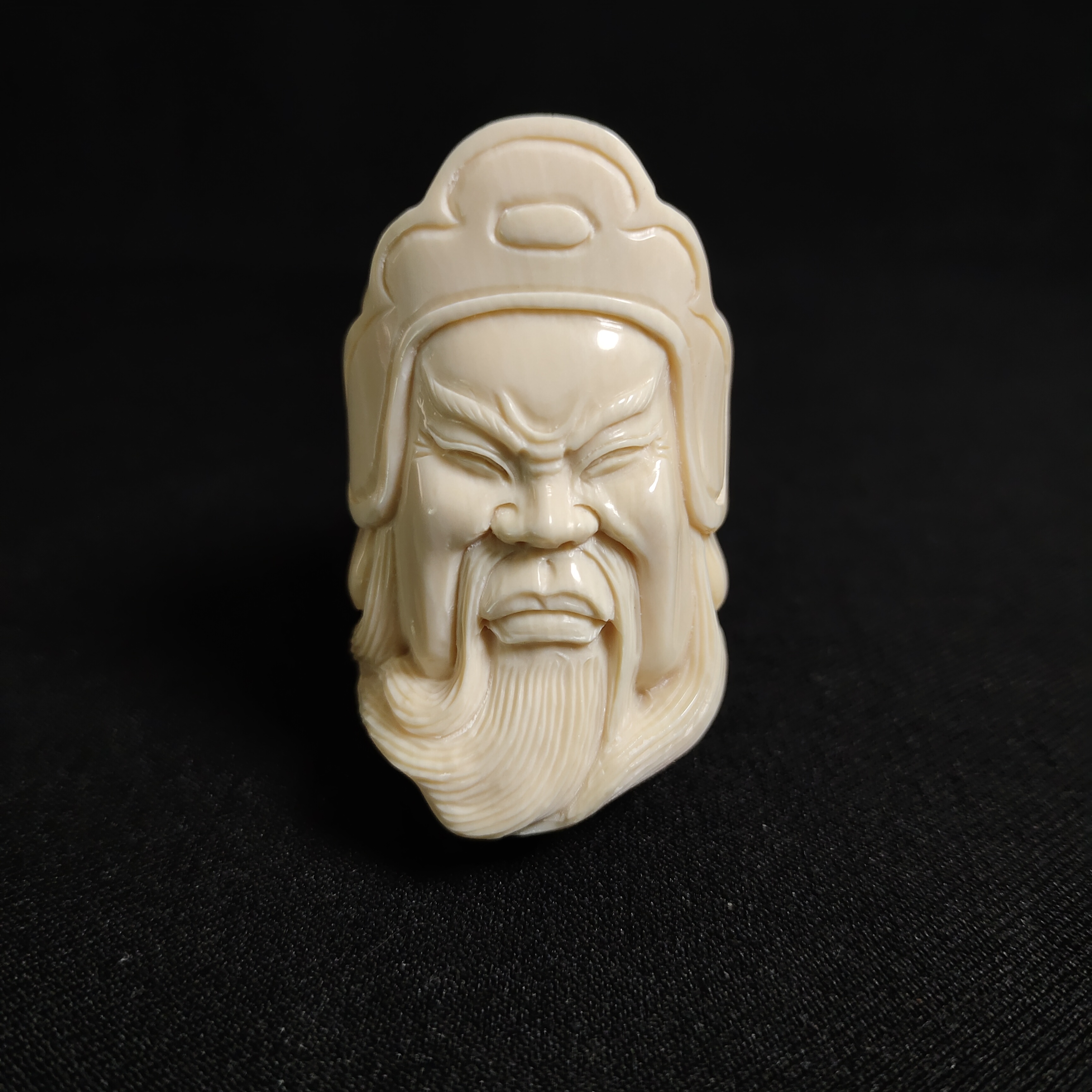 PDY81 只做天然猛犸牙 关公 长49.5x宽30x厚18mm