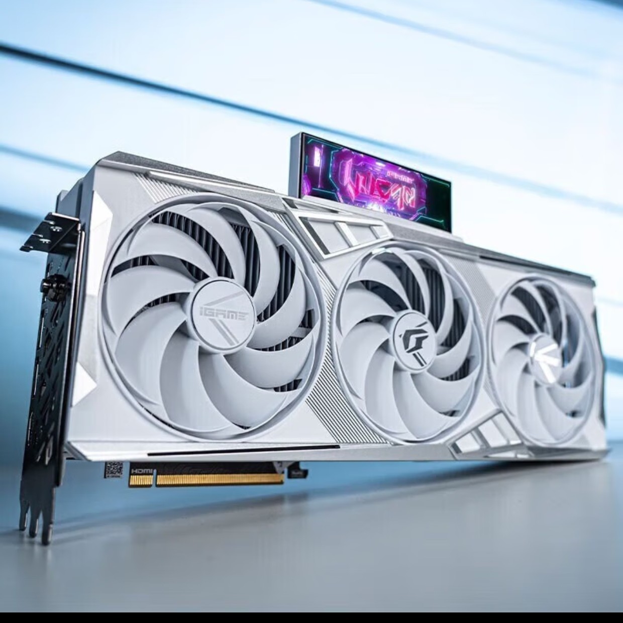 电脑游戏设计主机DIY高性能组装机差价连接电脑吃鸡电竞显卡白色