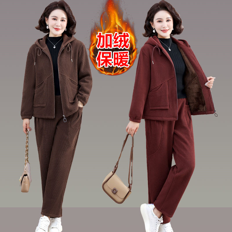 中老年妈妈冬装灯芯绒休闲连帽套装秋冬加绒女中年洋气减龄两件套