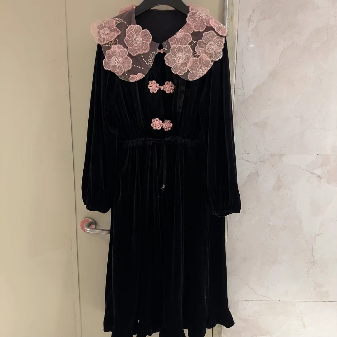 丝绒披肩飘花风衣