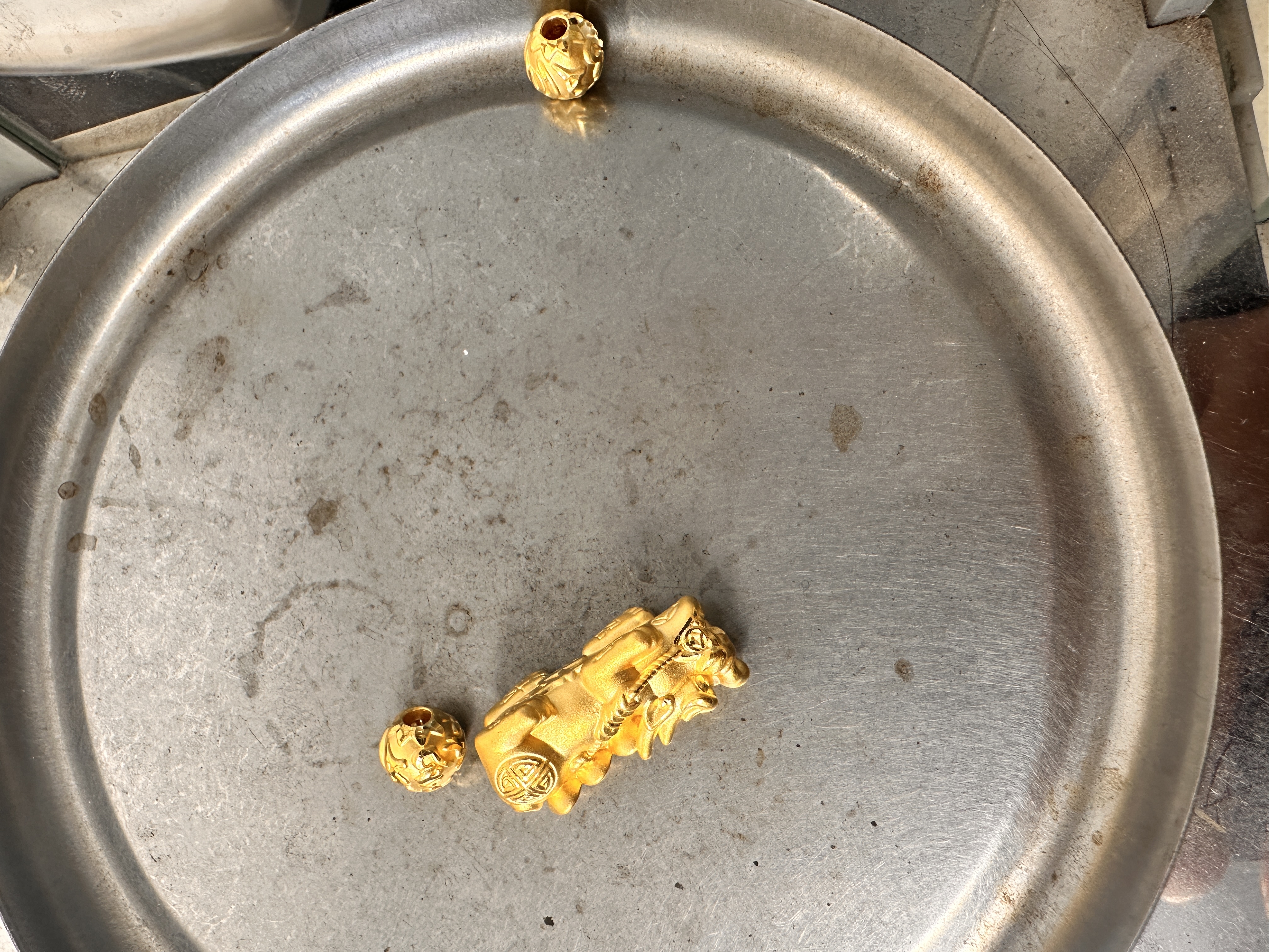 4.12g足金999貔貅配珠子