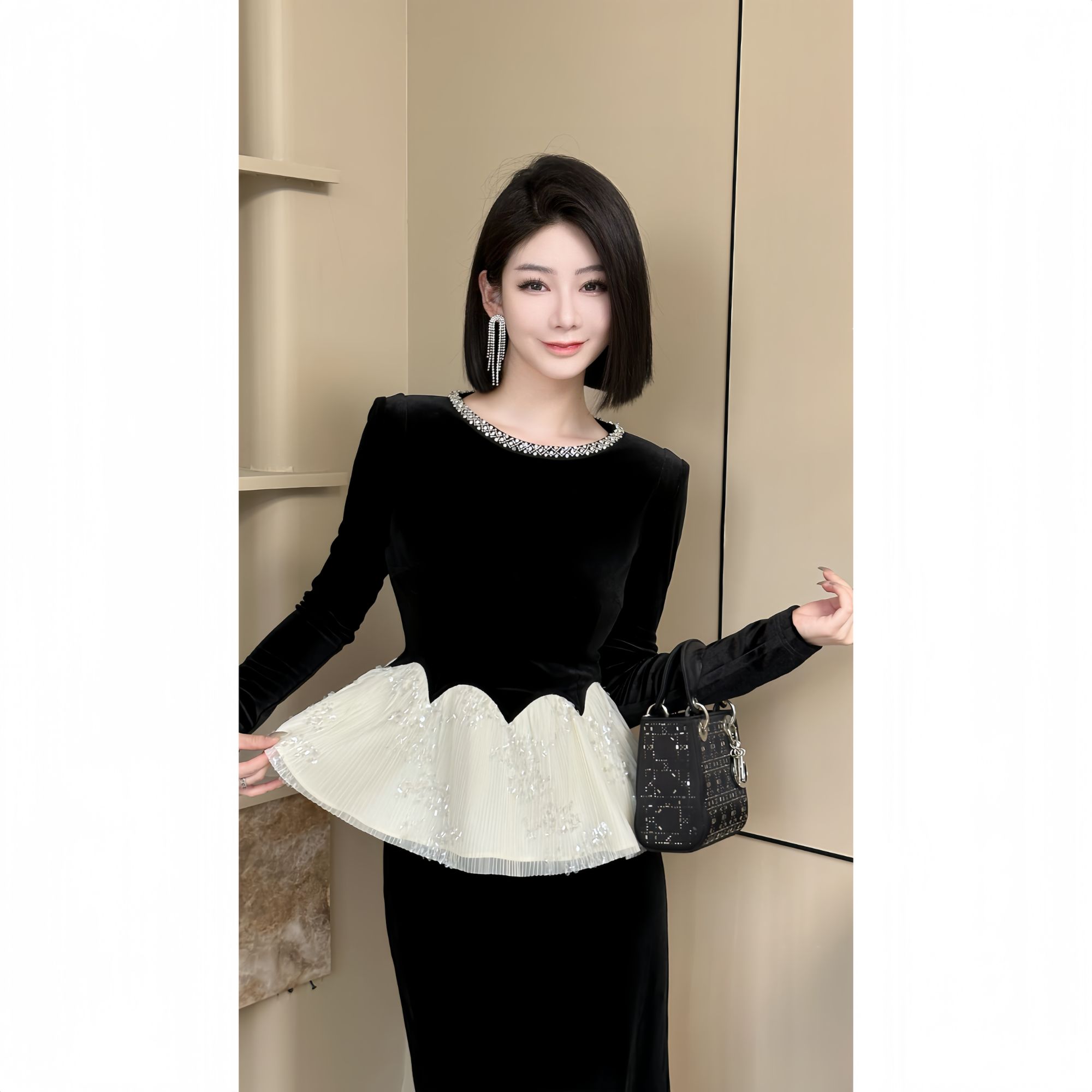 格娜【奥莉花园】新款秋季柔美优雅显瘦网纱拼接气质丝绒裙两件套