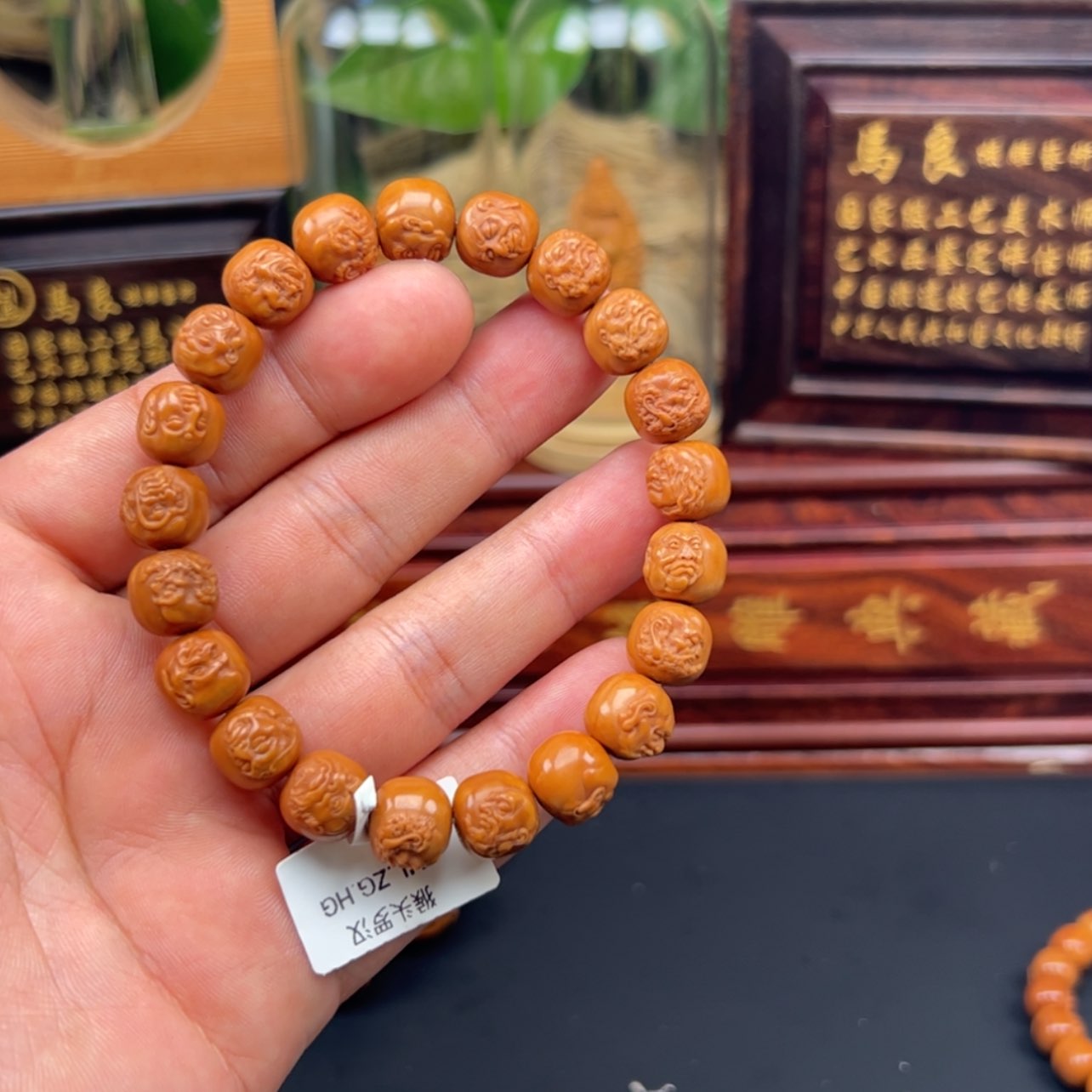 【闪购商品】橄榄核核雕九*