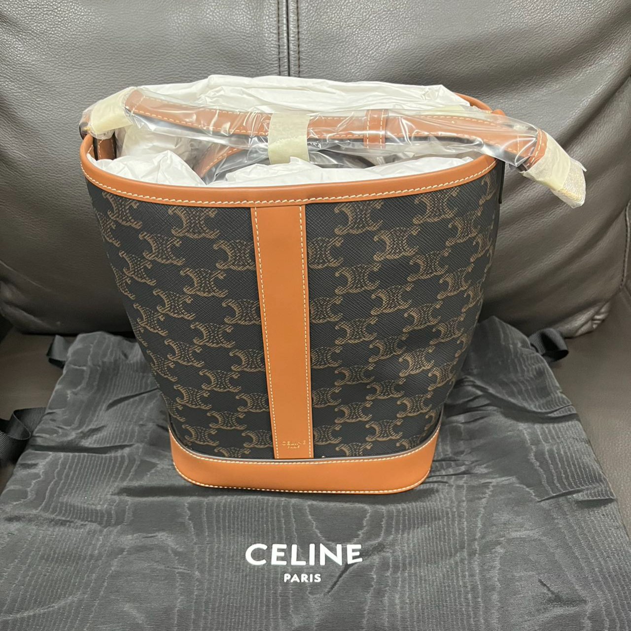 全新未使用 Celine/思琳 赛琳老花小水桶包 