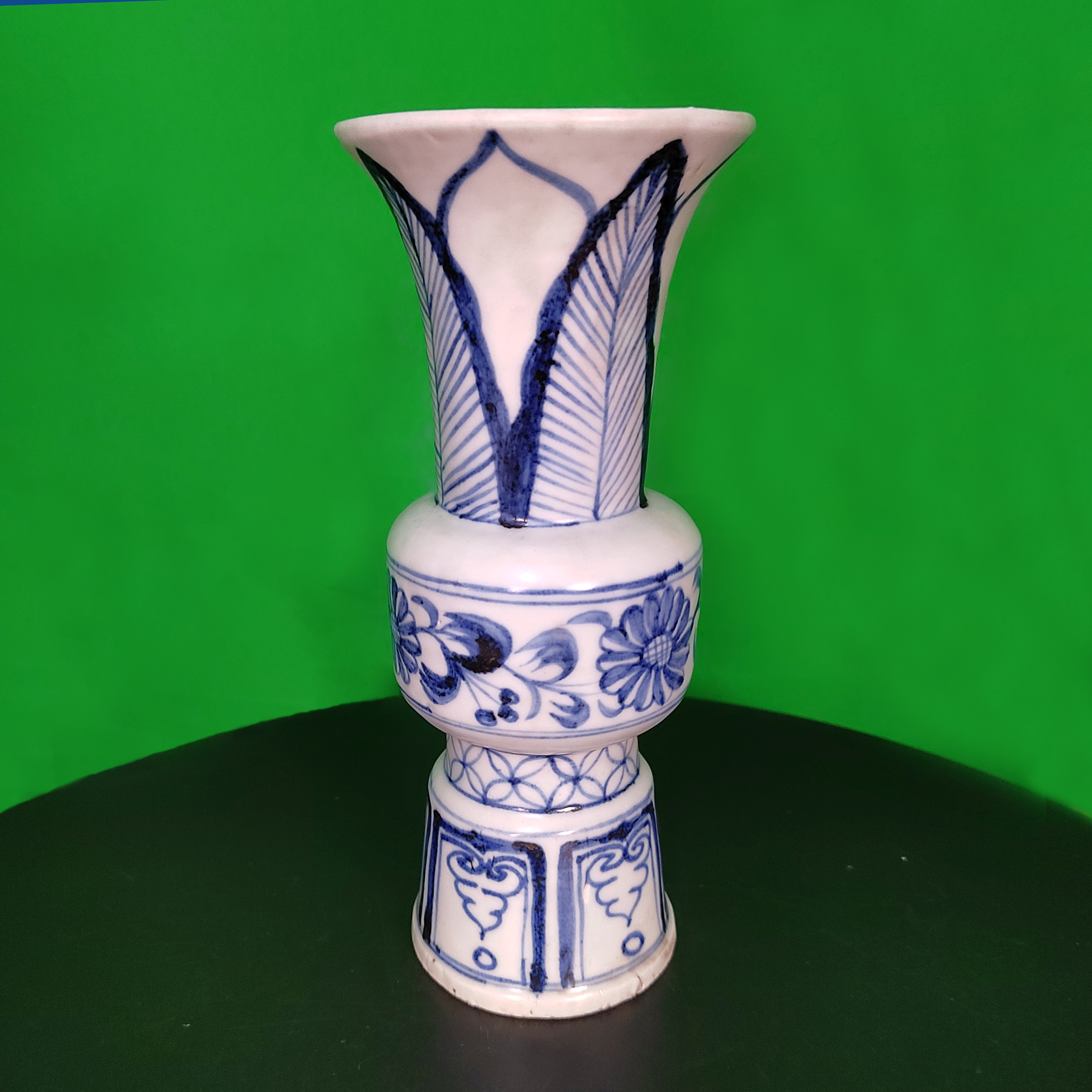 WYT8523 明代青花花觚 