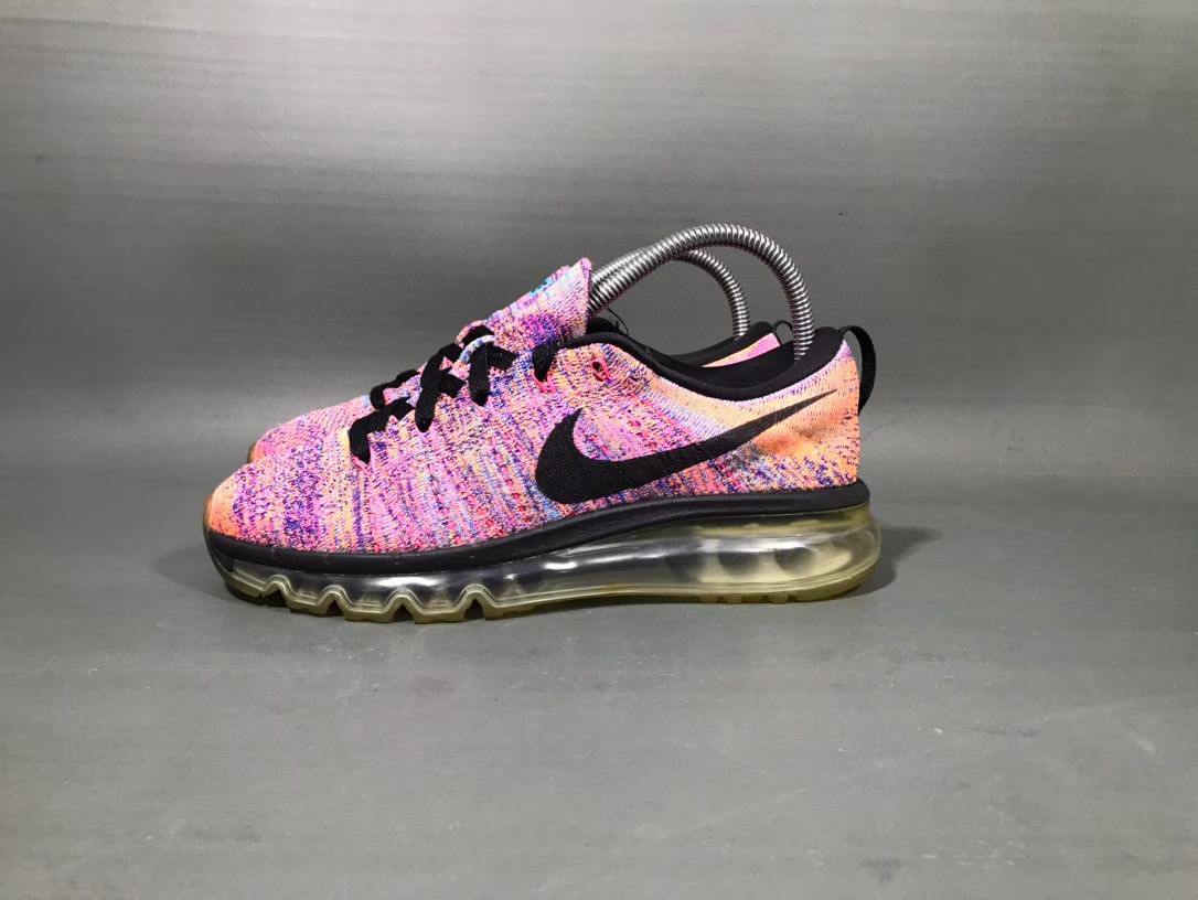 38码 耐克 Air max Flyknit 黑彩色跑步鞋运动鞋/无原盒