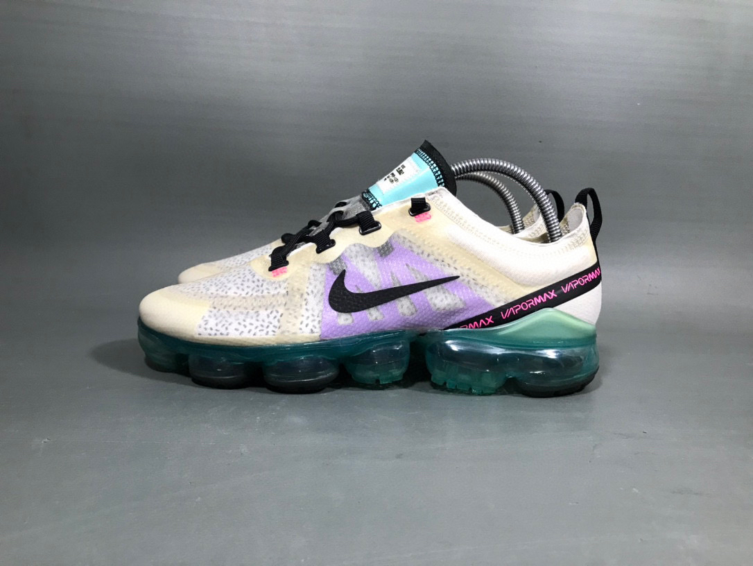 42.5码 耐克 Vapormax 气垫灰色跑步鞋运动鞋/无原盒/偏瘦