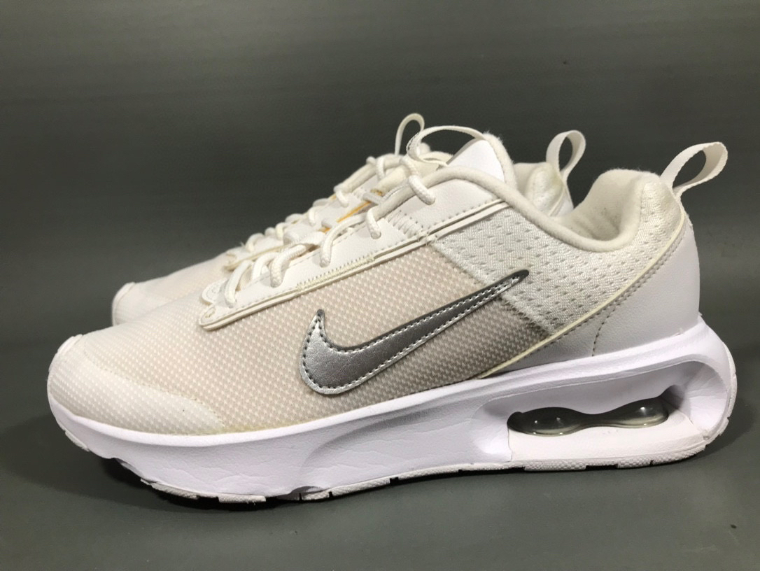 38码 耐克 Air max 白色运动休闲鞋/无原盒