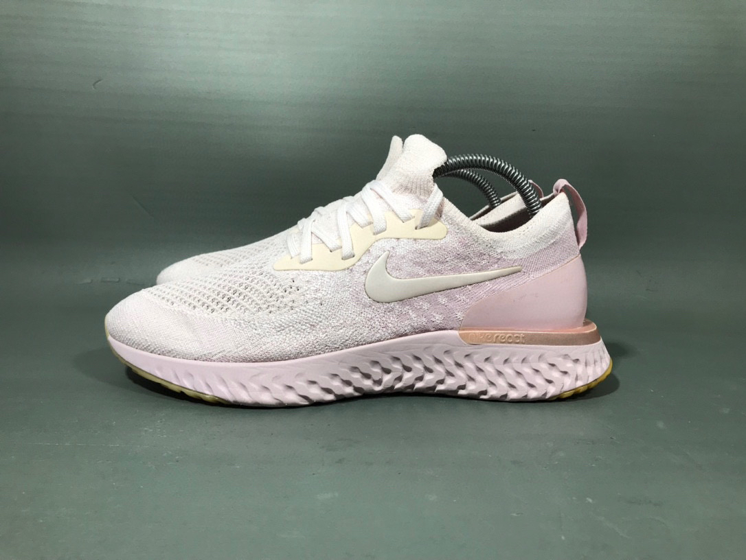 42码 耐克 Epic React Flyknit1粉色跑步鞋/无原盒/公价2628偏瘦