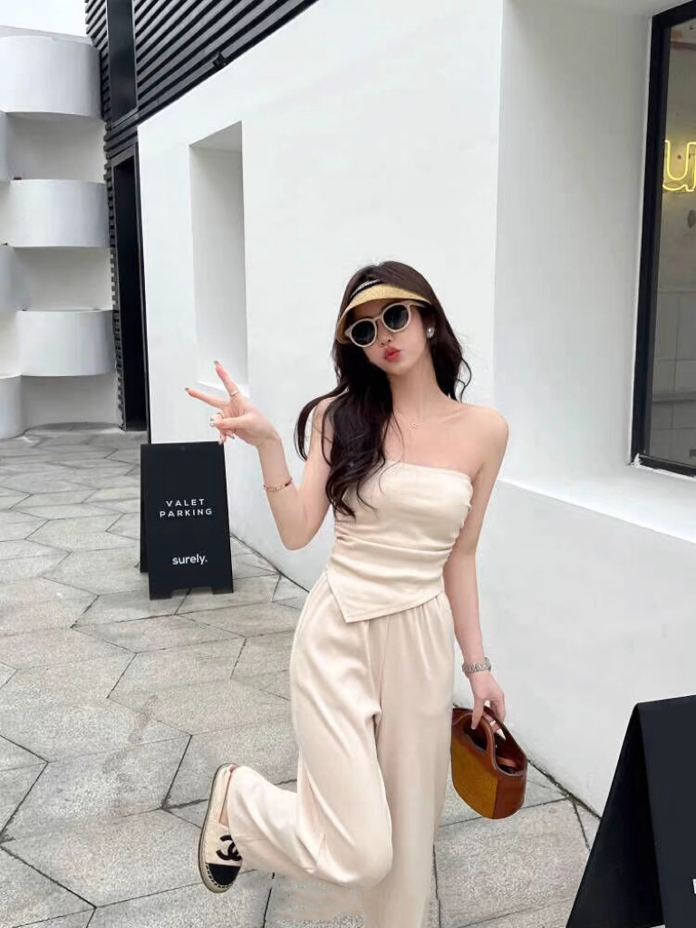 羽羽鑫小众轻奢风韩系女装