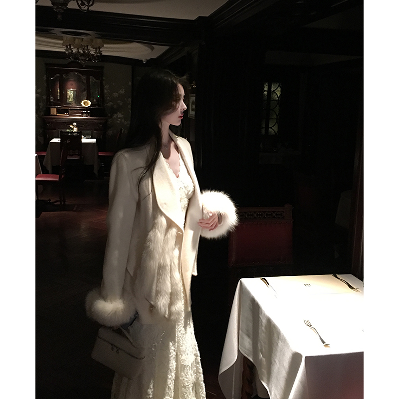 CUI CUI 崔崔【天欲雪】设计款气质休闲宽松女士冬季外套C023542