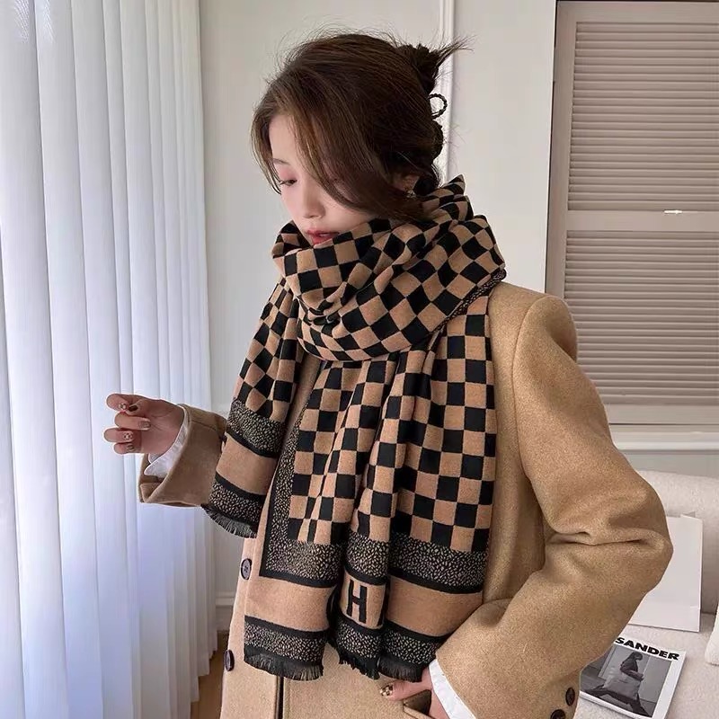 围巾女冬季新品加厚保暖韩版百搭披肩两用棋盘格围巾