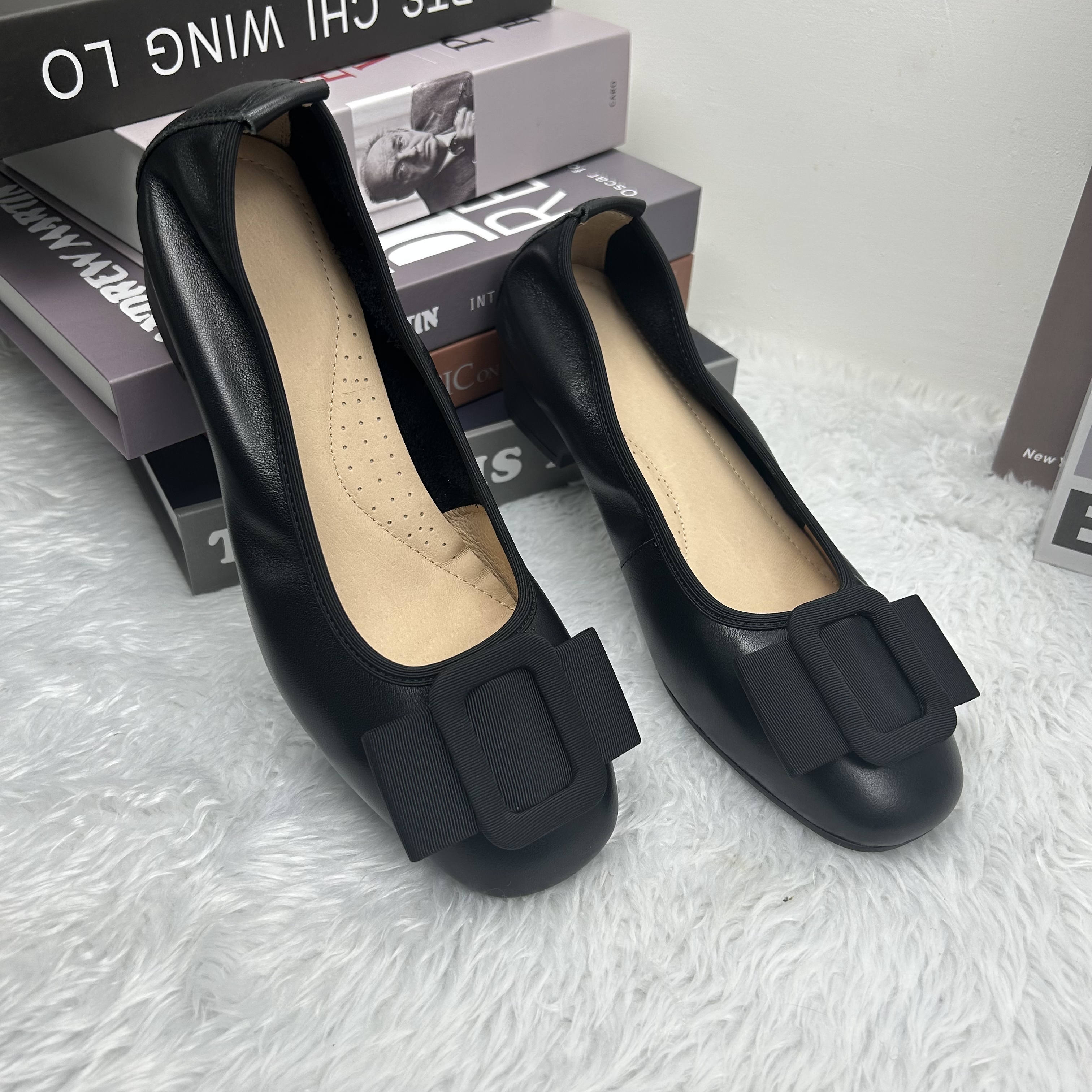 牛皮方头百搭浅口软底通勤女鞋