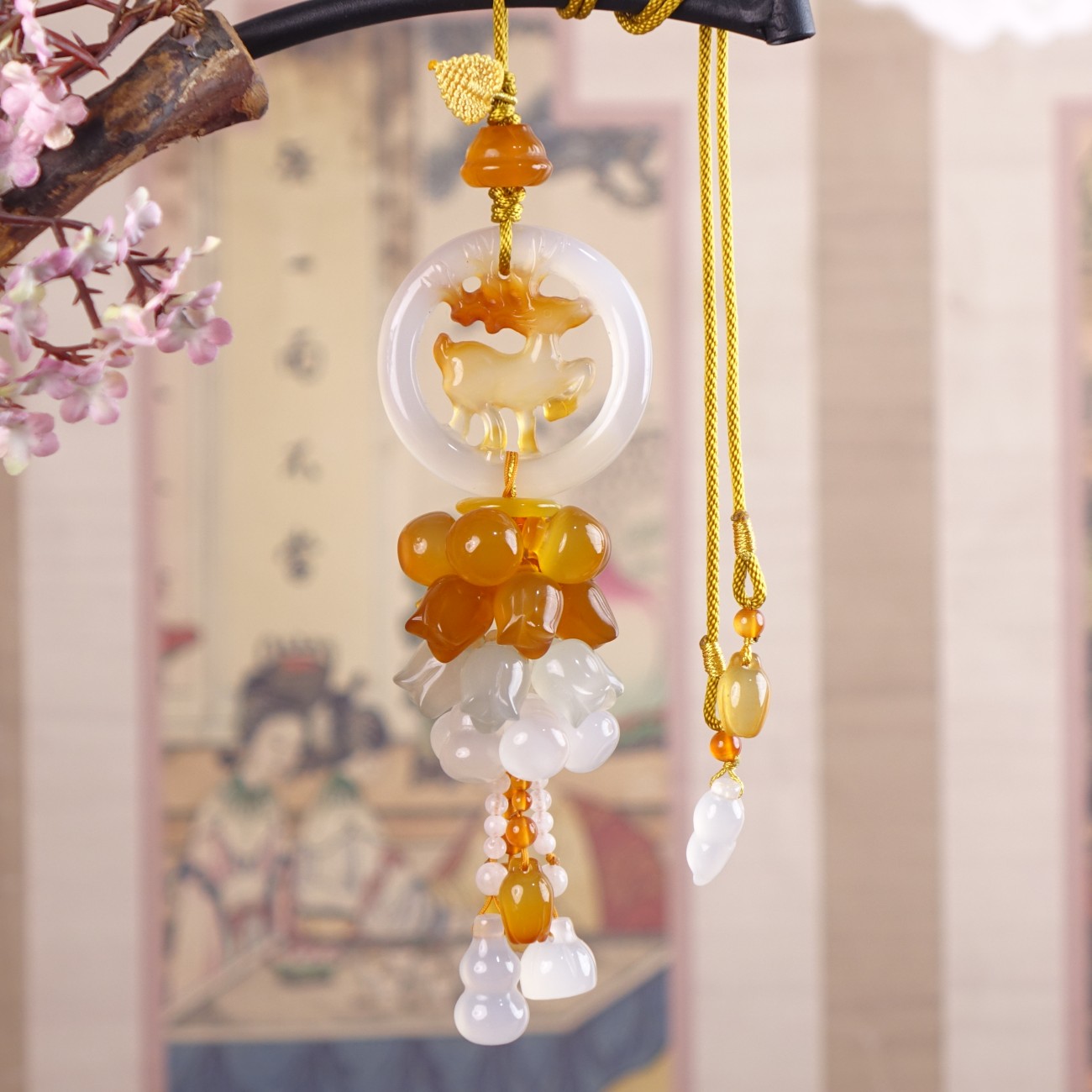 俏色小鹿-时尚大气天然玉石车挂