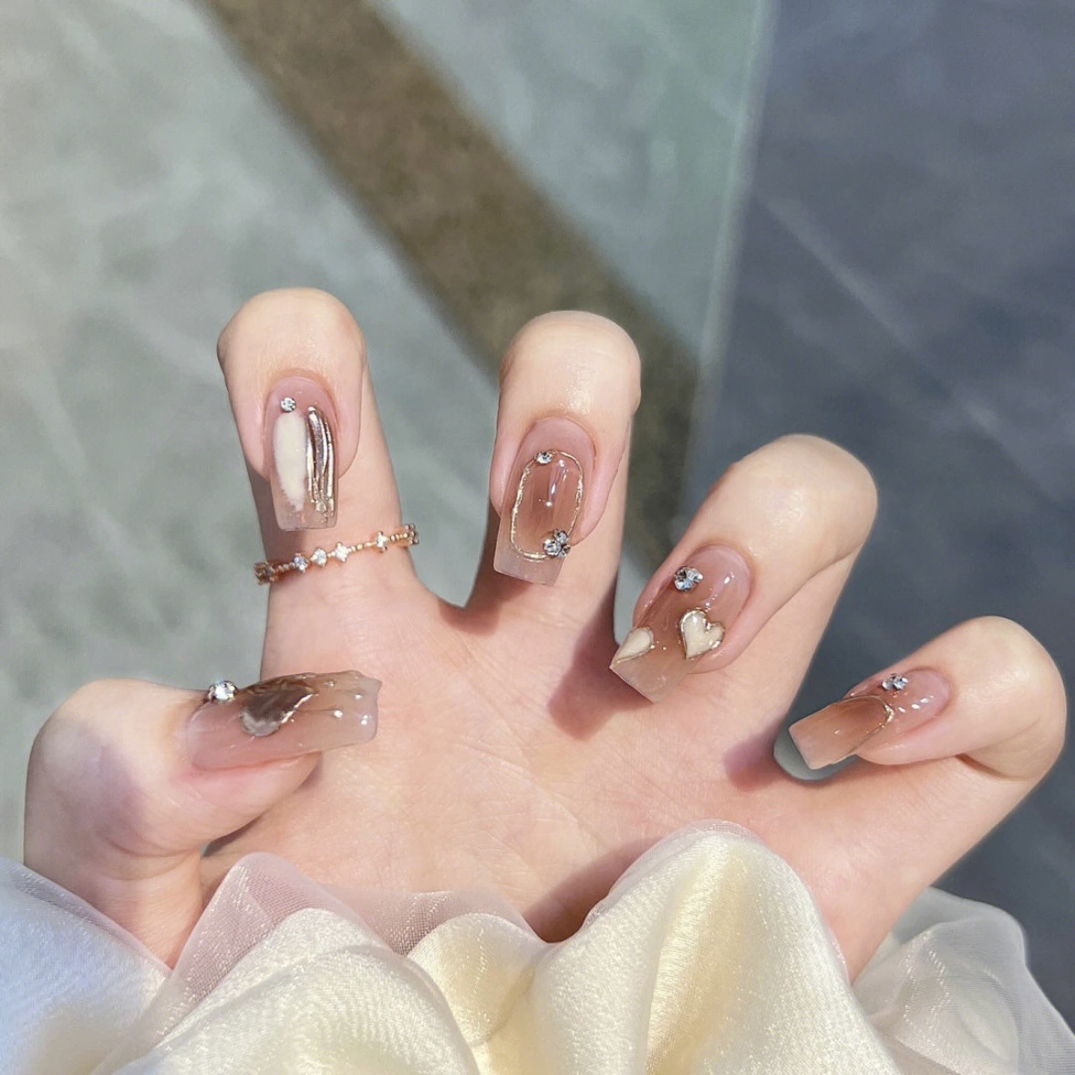 手工穿戴甲奶油甜心秋冬纯欲显白焦糖琥珀温柔冰透美拉德腮红渐变