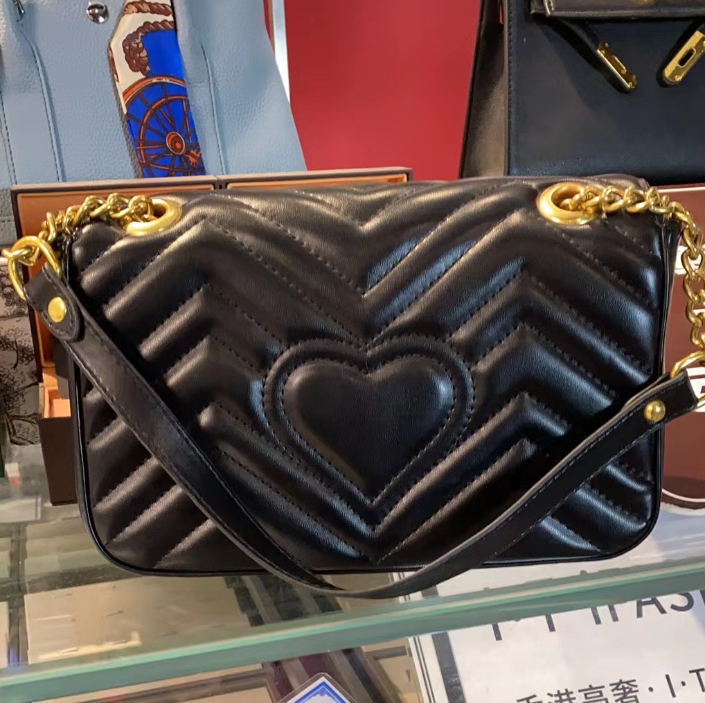 秋冬新款经典小香风设计师品牌单间斜挎包轻奢时尚