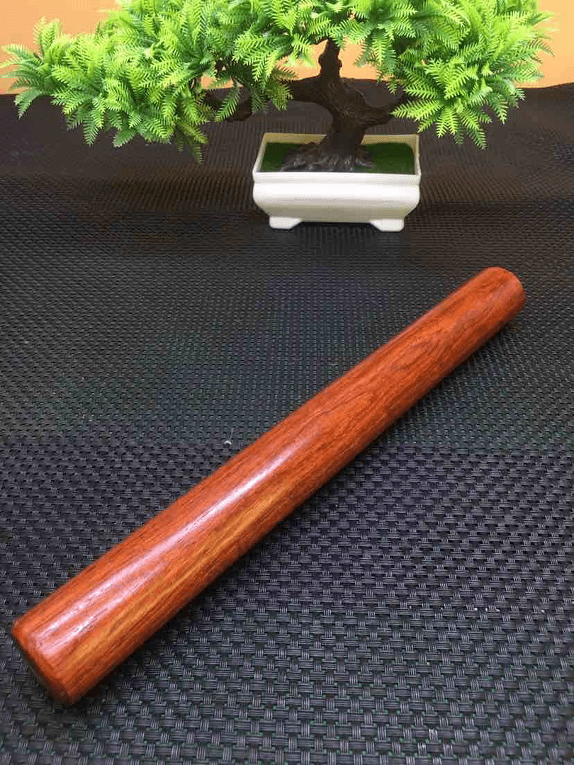 缅甸花梨木整料擀面杖，一木整料，原木原色，纯天然，长30cm宽3cm