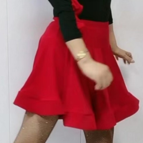 【浩婷雪娟】 松紧腰鱼骨裙（裙长38cm 裙摆720°）