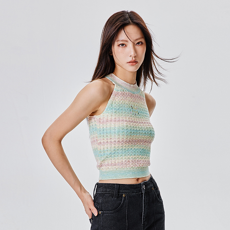 PSOBrand弹力渐变LOGO刺绣针织衫背心女修身挂脖式辣妹潮装TBX007