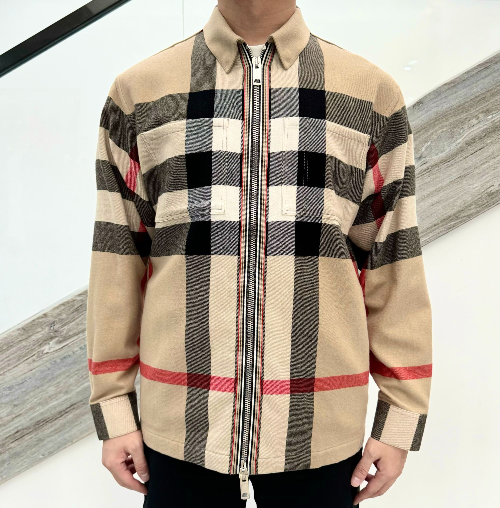 未使用 BURBERRY/博柏利 翻领格纹羊毛外套 男女同款男款格子