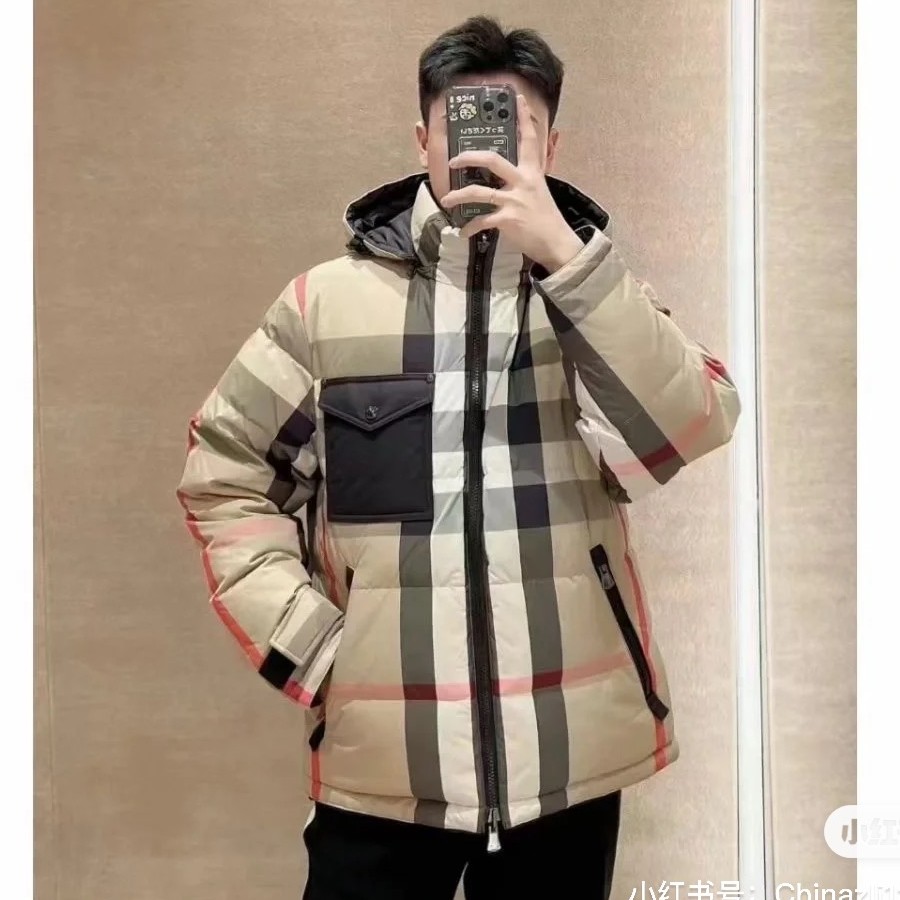 全新未使用 BURBERRY/博柏利 经典拼接双面穿格纹羽绒服 冬季款  