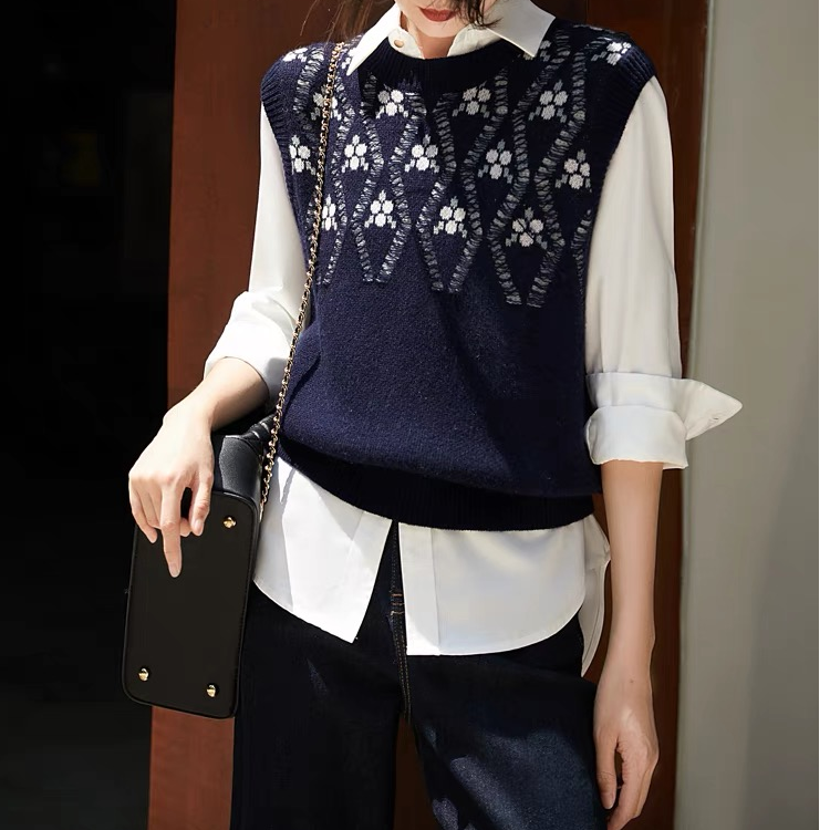 工厂店直营2024新款艺术感小花朵圆领马夹100%美丽诺羊毛气质马甲