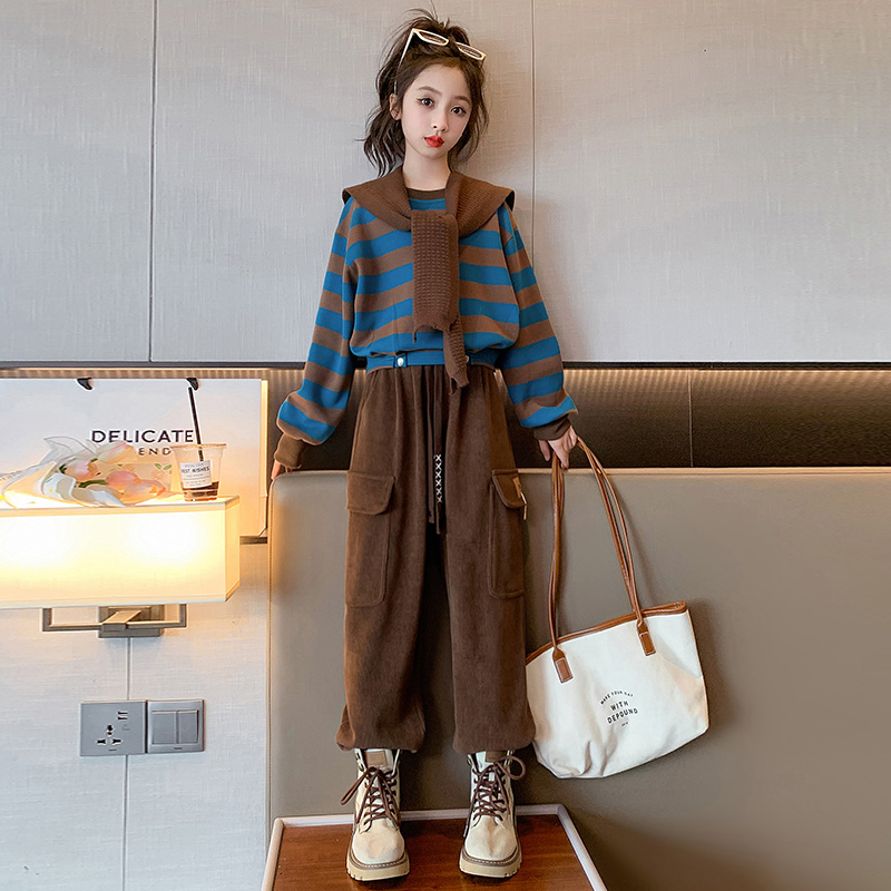 女童秋装套装2023新款洋气儿童秋季卫衣卫裤中大童披肩外套三件套