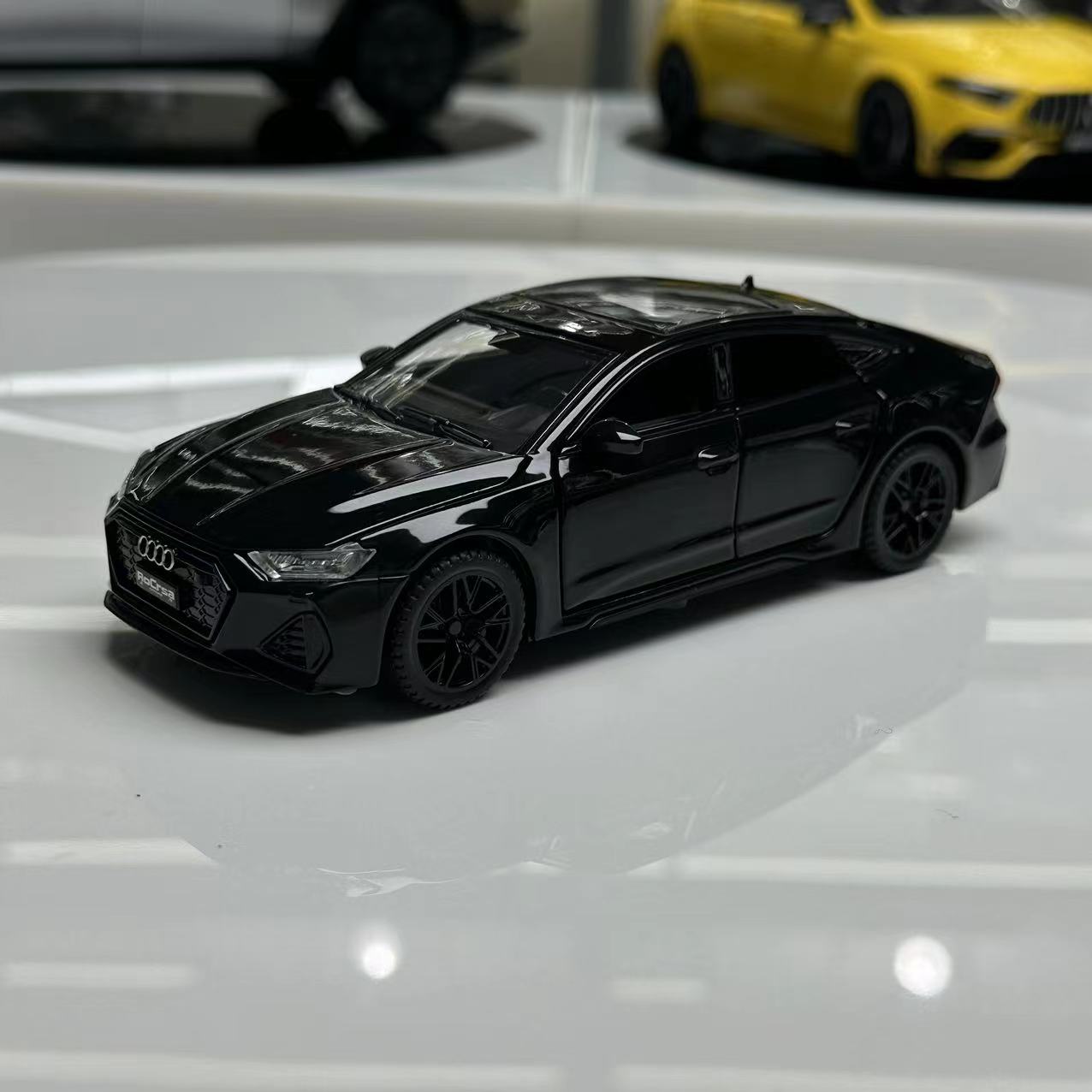 【王开心】1/32 奥迪RS7 合金全开 汽车模型玩具摆件