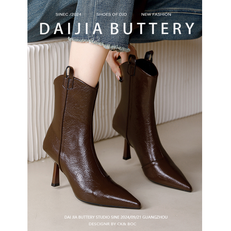 高跟鞋女2026年秋冬时尚新款细跟女短靴后拉链皮靴尖头棕色显瘦靴