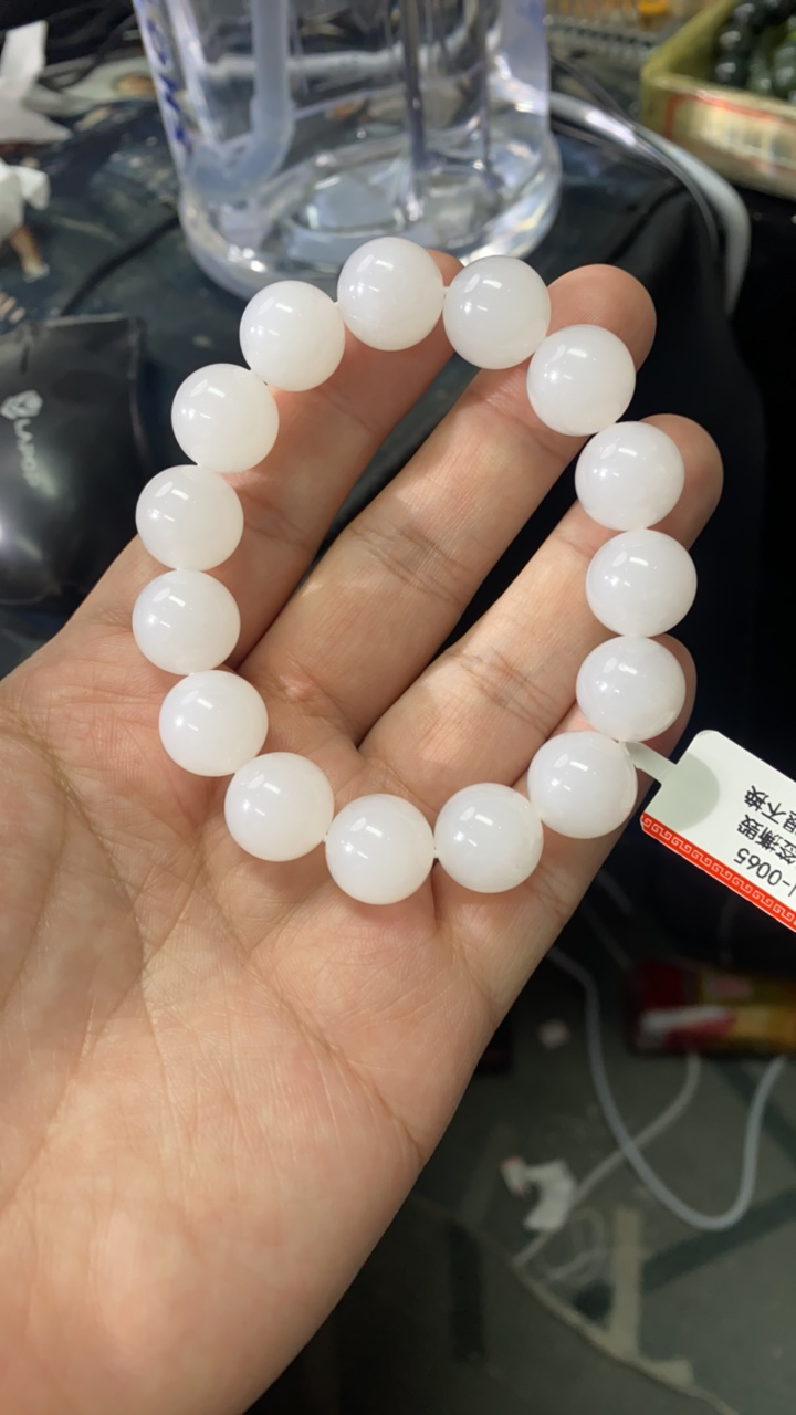 纯天然新疆和田玉05于阗卡14手串多样性发货