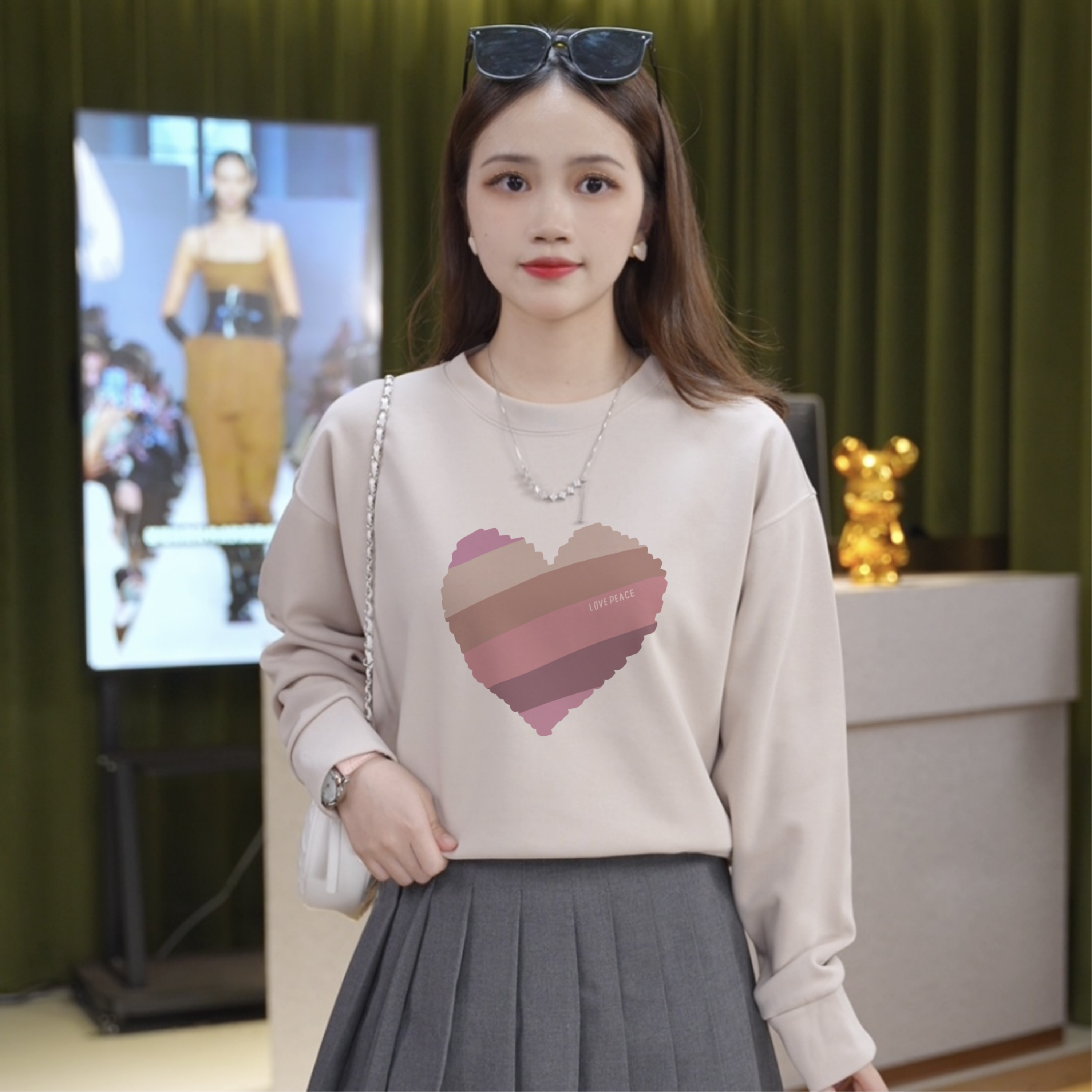 2024秋季新款卫衣圆领长袖条纹爱心印花卫衣小个子短款百搭上衣